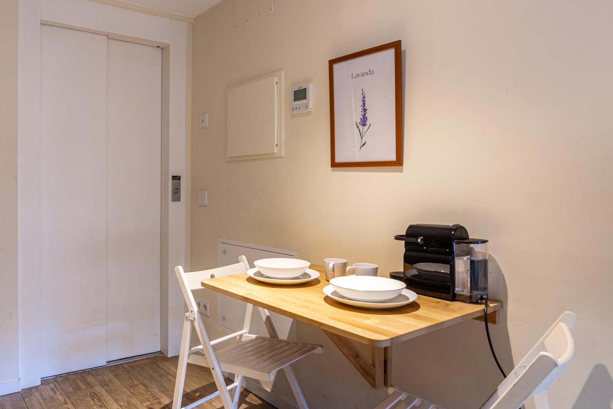 Apt 4 Lavanda Жирона Экстерьер фото