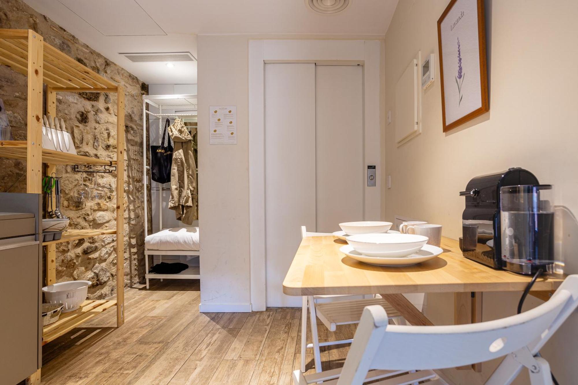 Apt 4 Lavanda Жирона Экстерьер фото